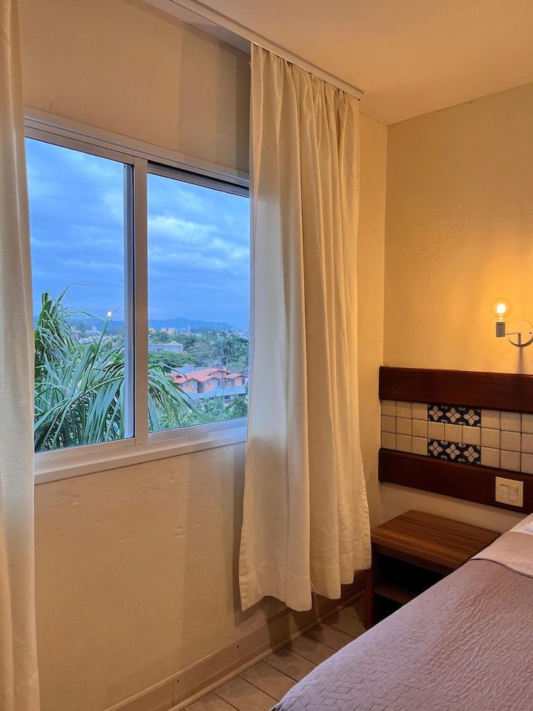 Hotel Torres da Cachoeira Quarto Luxo Lateral 5