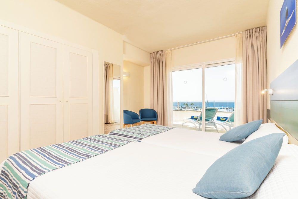 HOVIMA La Pinta Beachfront Family Hotel Excellence Apartment, 1 Bedroom 3