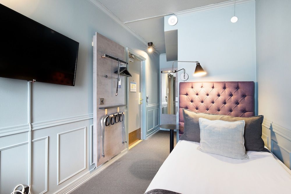 BEST WESTERN Princess Hotel Standard Room, 1 Twin Bed, Non Smoking 2