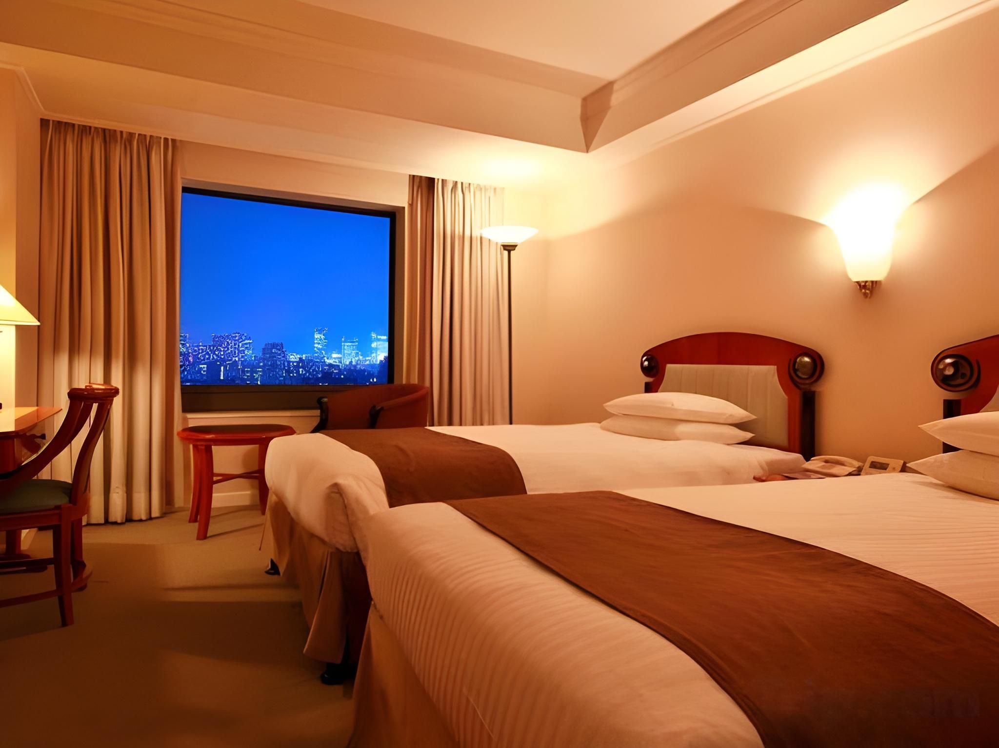 Superior Twin Room with Extra Bed - Non-Smoking