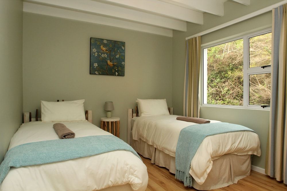 Cape St Francis Resort Village Break 4 b/room standard cottage 2