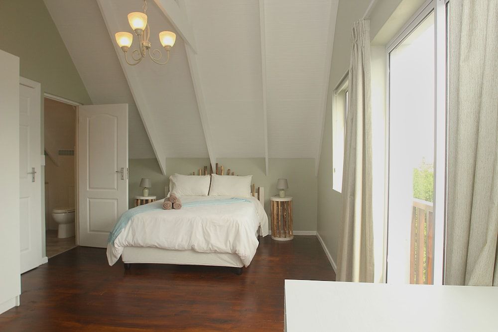 Cape St Francis Resort Village Break 4 b/room standard cottage 3