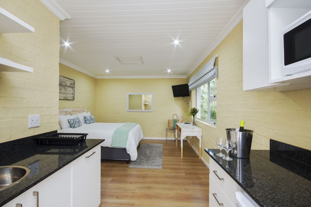 Cape St Francis Resort Standard Apartment