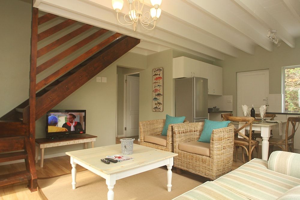 Cape St Francis Resort Village Break 4 b/room standard cottage 7