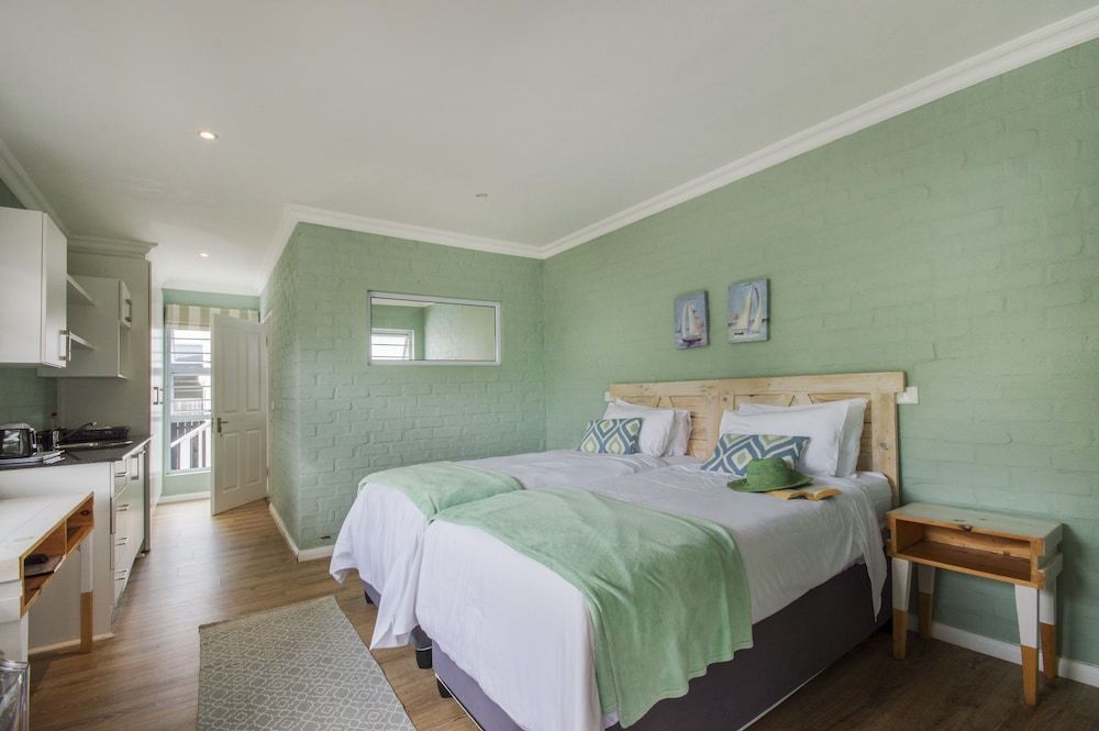 Cape St Francis Resort Standard Apartment 3