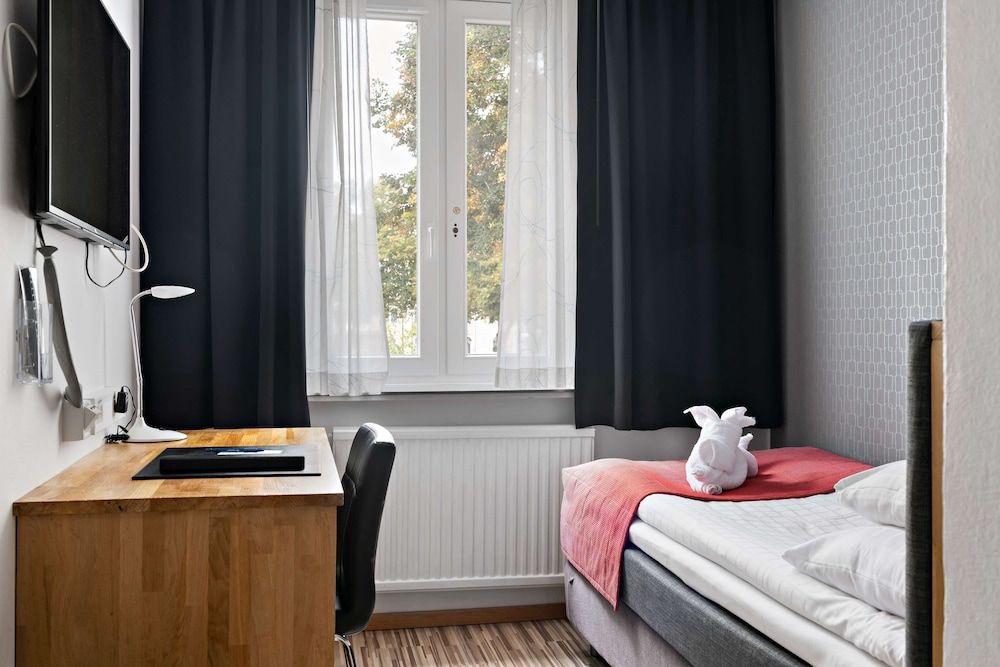 Best Western Hotel Anno 1937 Standard Room, 1 Twin Bed, Non Smoking 7