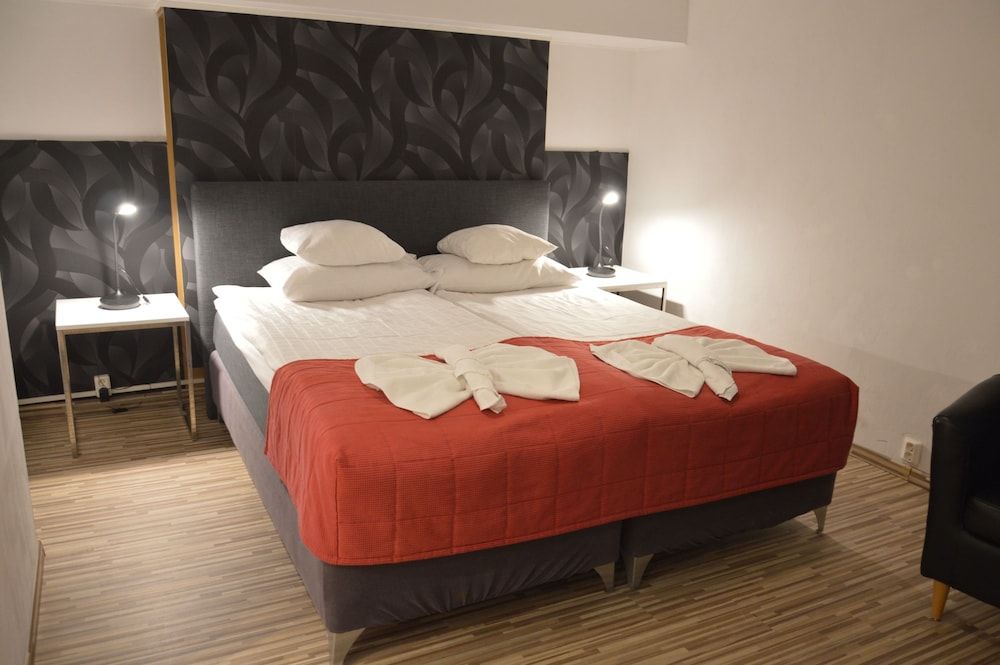 Superior Room, 1 King Bed, Non Smoking