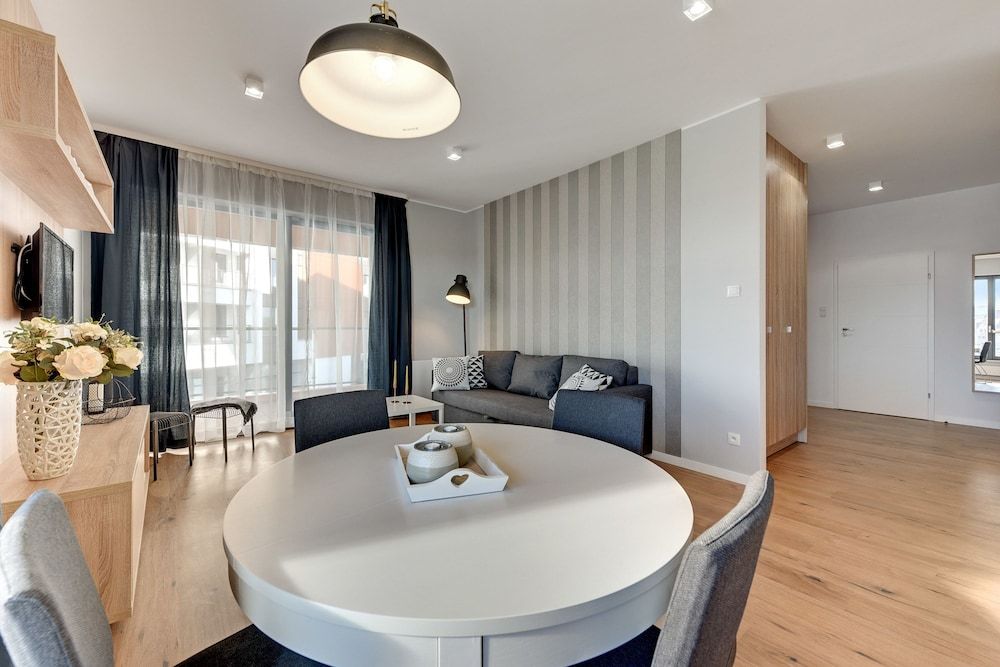 Superior Apartment, 2 Bedrooms, Balcony, River View (6 people - Stara Stocznia 4 Street)