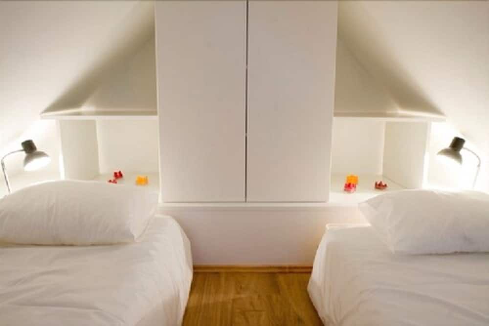 Apartinfo Old Town Apartments Apartment, Mezzanine (4 Adults, Grobla I street) 2