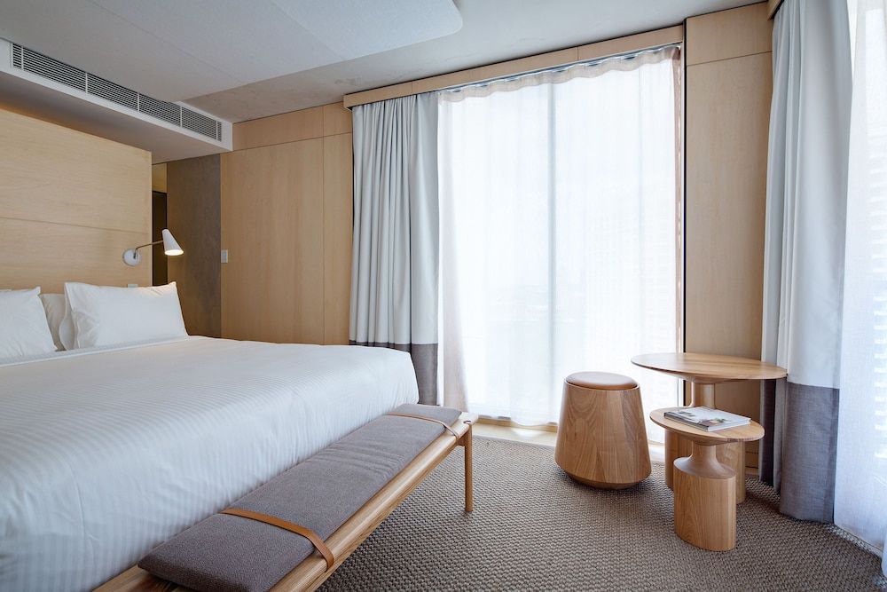 Zara Tower Hotel Sky Room with Bath 3