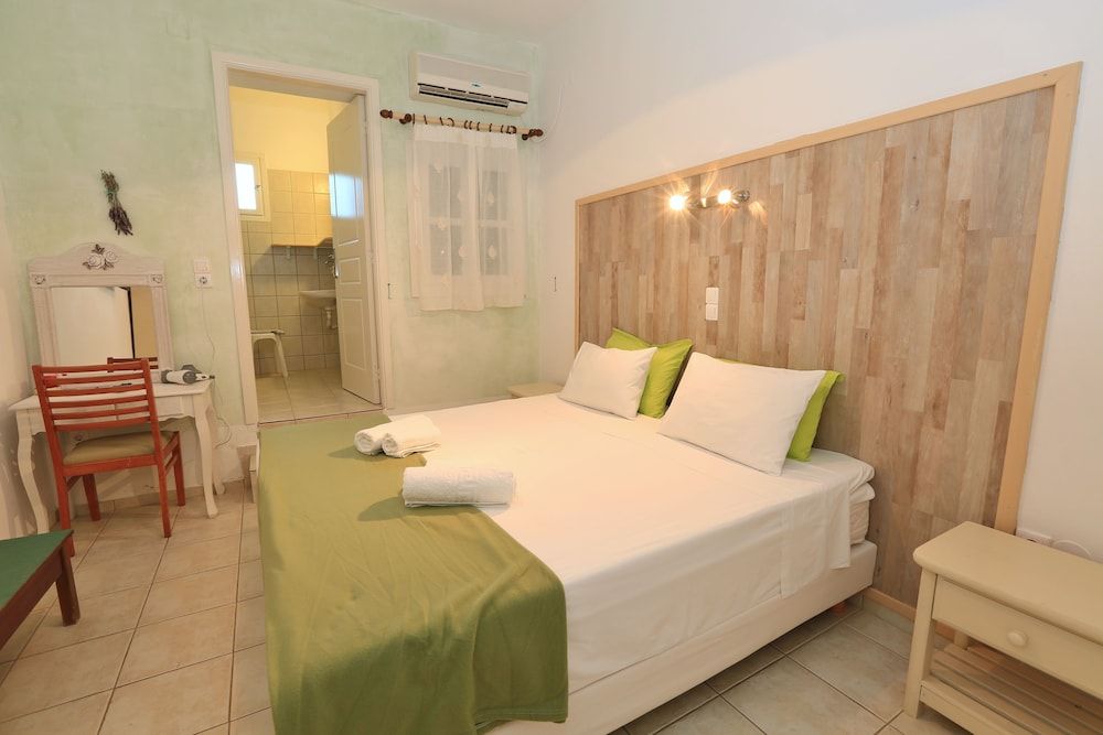 Double or Twin Room, Garden View