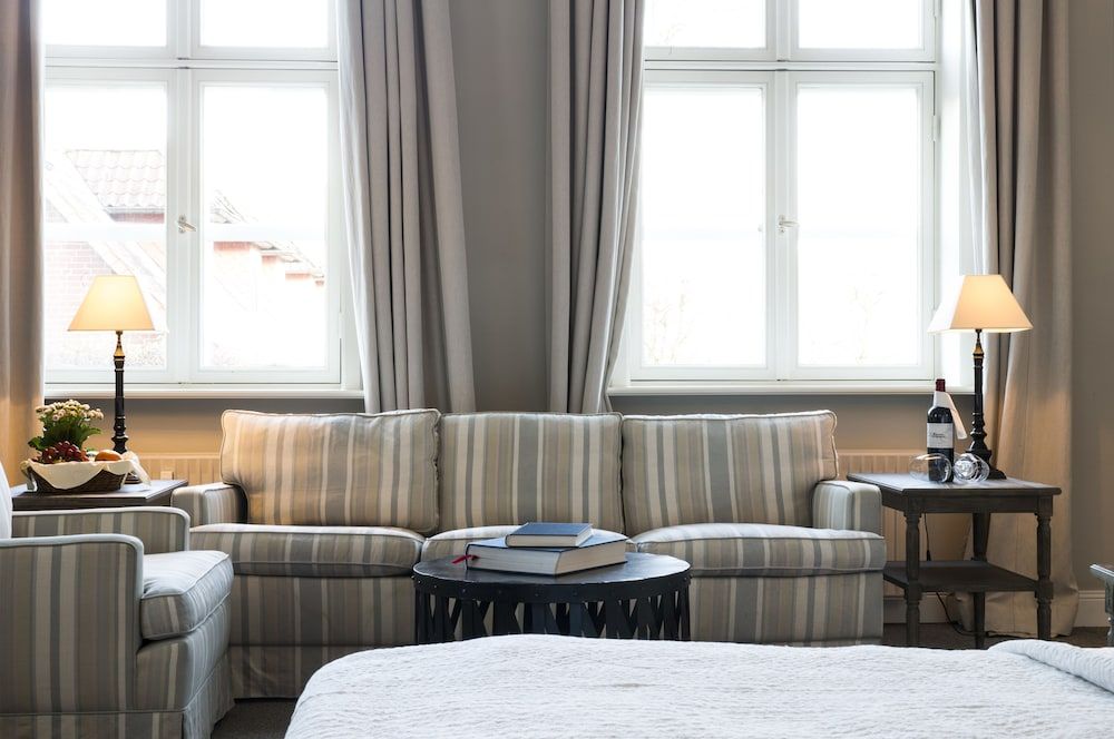 Schloss Lüdersburg Golf & Spa Deluxe Room 6