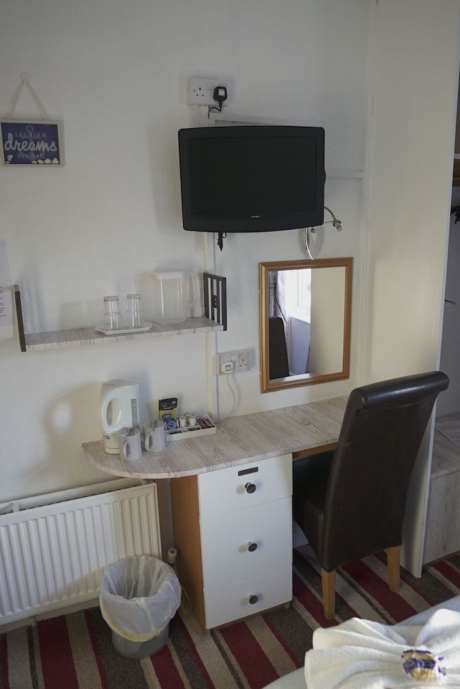 The Eastleigh Superior Double Room, Ensuite 22