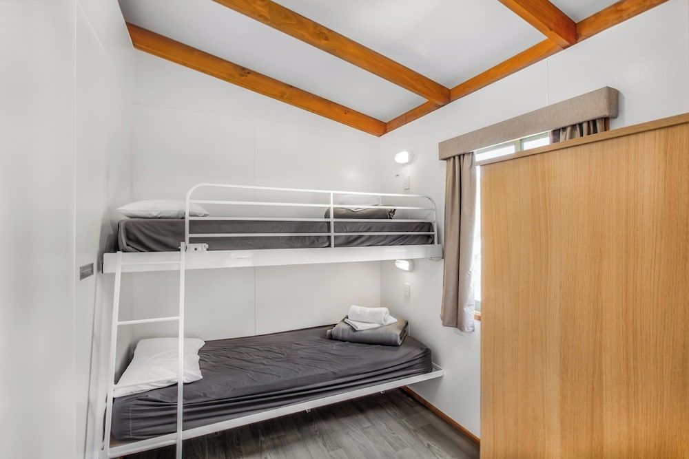Two Bedroom Cabin - Accessible