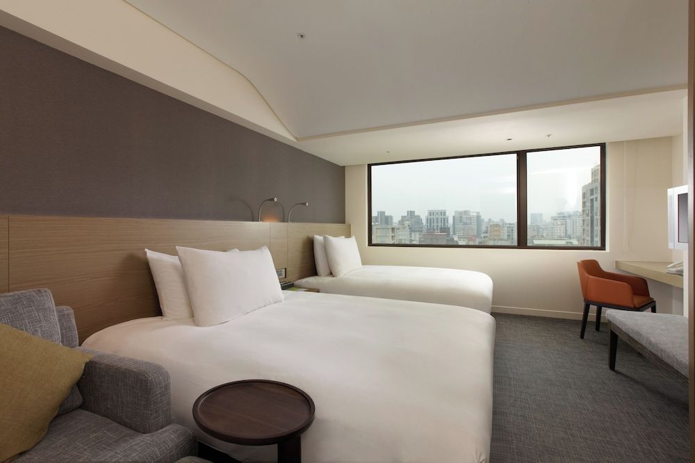 undefined Royal Inn Taipei Linsen 2