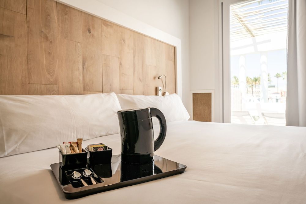 Deluxe Double Room, Terrace, Marina View