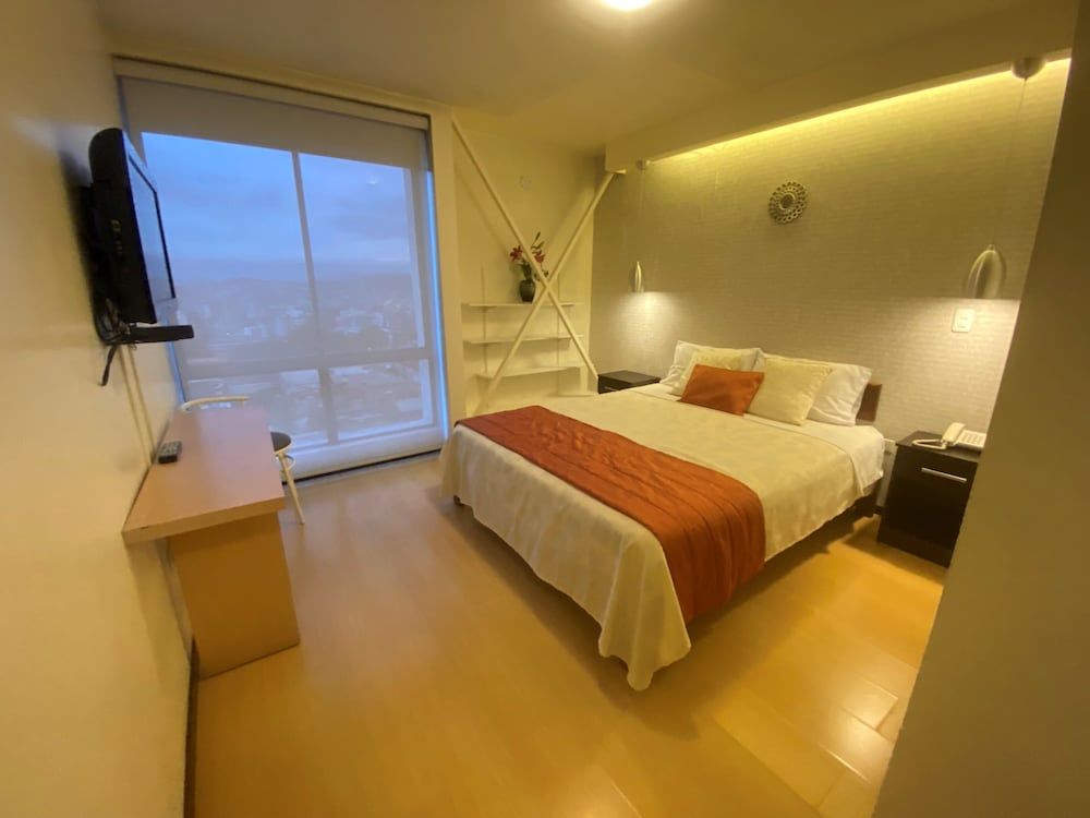 Suites Metropoli Standard Double Room 5