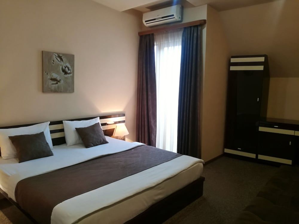 Hotel Diplomat Standard Double Room