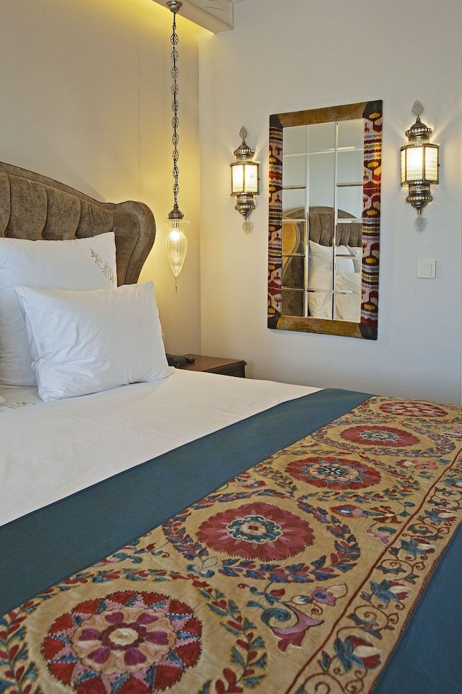 Azade Premier Economy Double Room 3