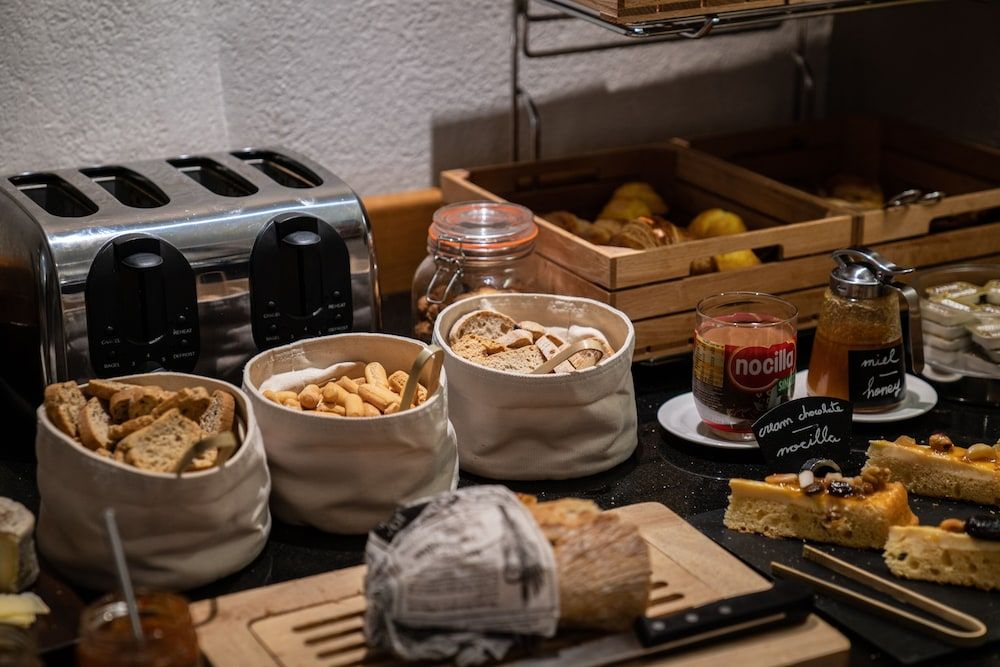 undefined Catalonia Roma 9