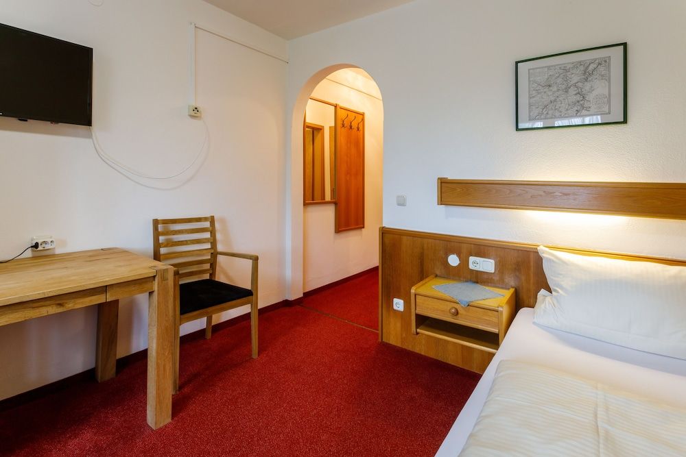 Classic Single Room