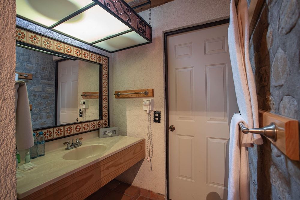 Termas De San Joaquin Standard Room 4