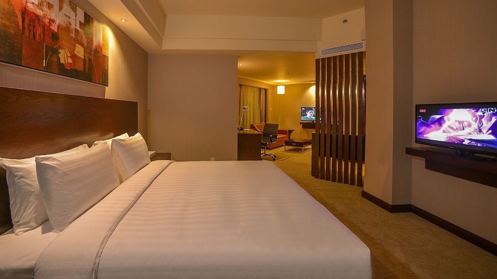 Widus Hotel Clark Executive Suite King