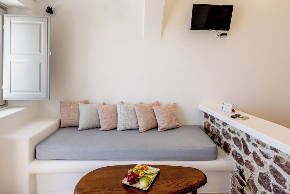 Ilioperato Traditional Apartments Superior Room 19