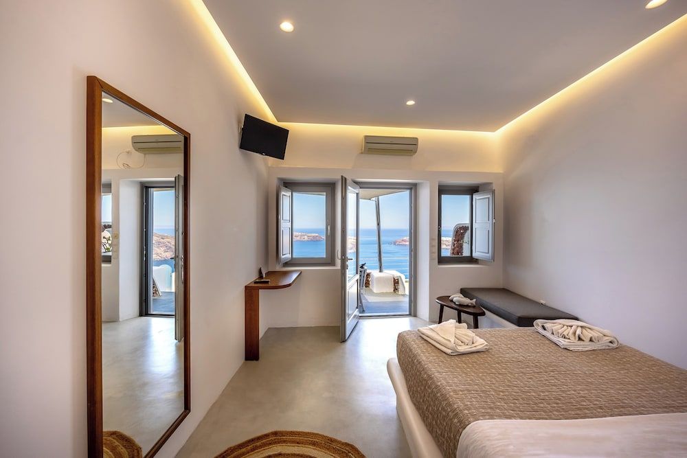 undefined Ilioperato Traditional Apartments 10