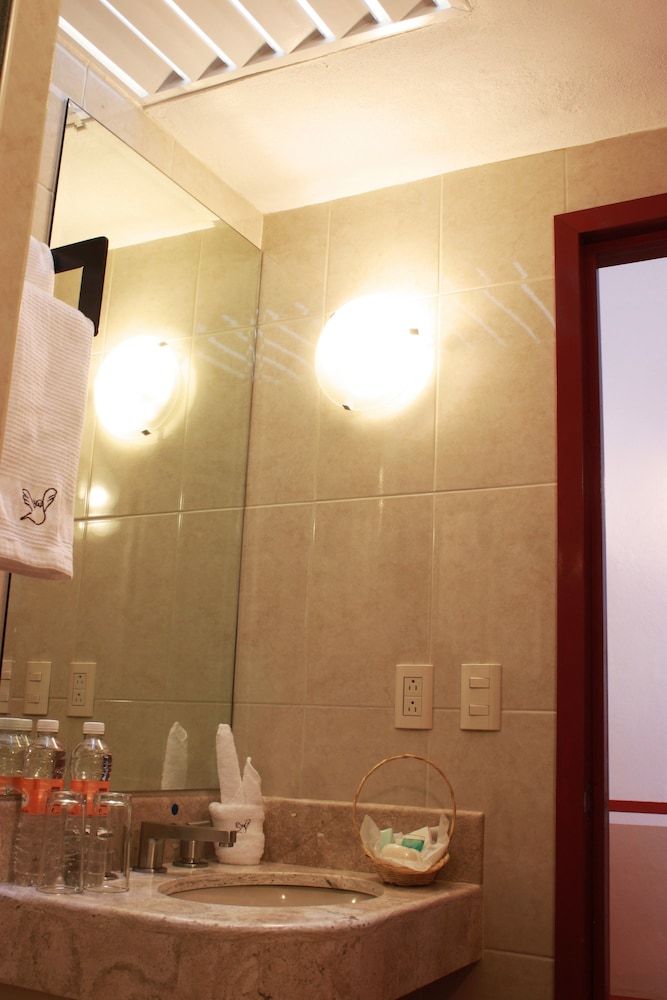 Hotel de la Paz Superior Room 14