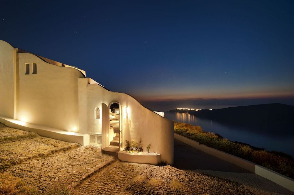 undefined Avaton Resort and Spa 5