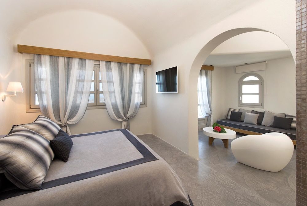 undefined Avaton Resort and Spa 4