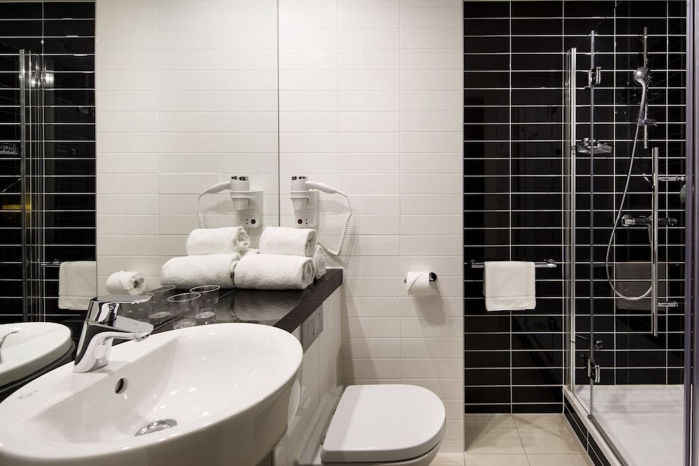 Suite, 1 Bedroom (Free Breakfast)