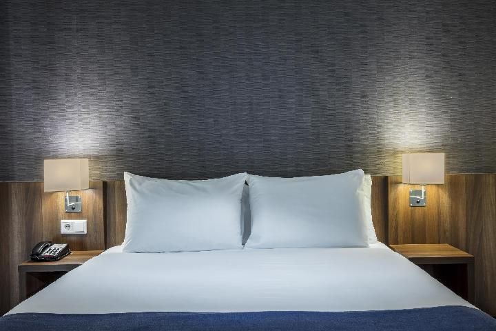 1 Bedroom Suite Top Floor Sofa Bed With Free Breakfast