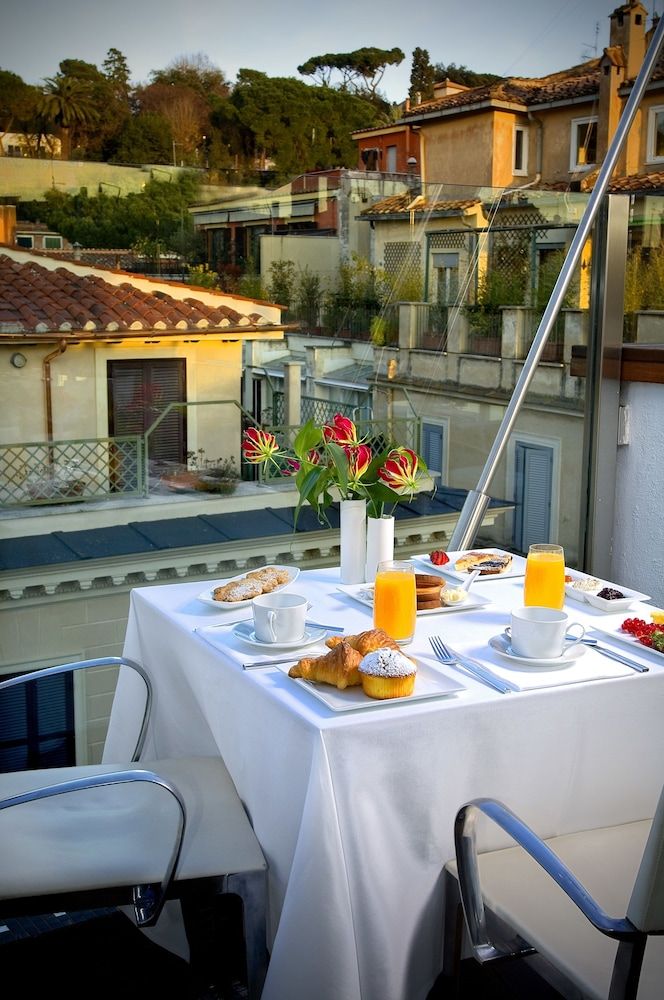 undefined Suite Valadier 3