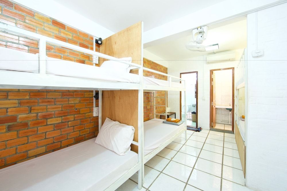 Naga Angkor Hostel Shared Dormitory, Mixed Dorm