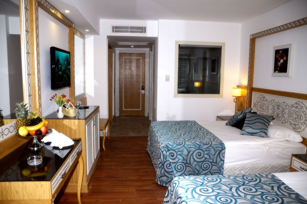 Crystal Waterworld Resort & Spa - All Inclusive Standard Room