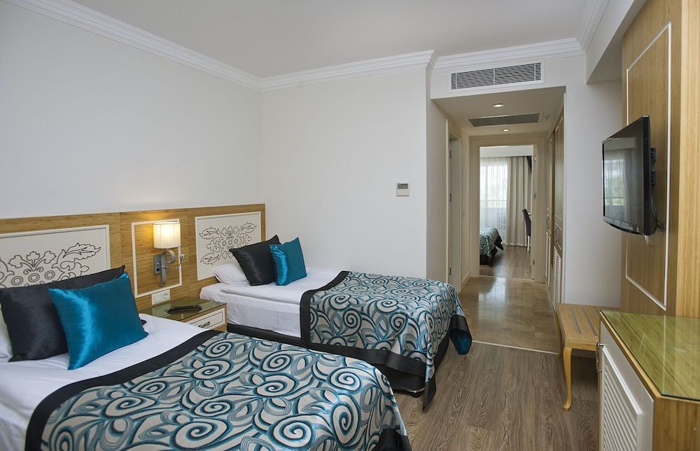 Crystal Waterworld Resort & Spa - All Inclusive Family Room