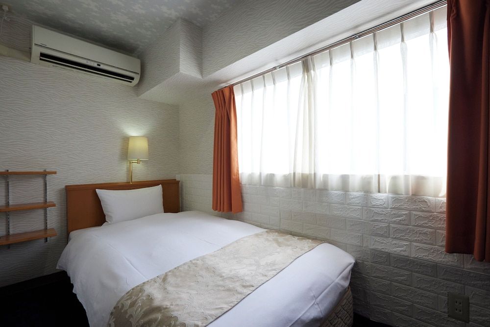 Single Room, Non-Smoking