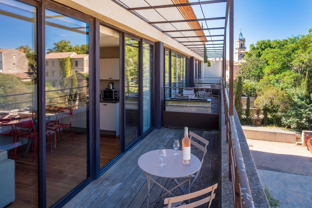 Garrigae Distillerie de Pézenas Family Suite 6