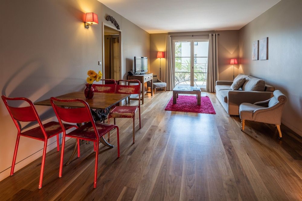 Garrigae Distillerie de Pézenas Classic Suite 5