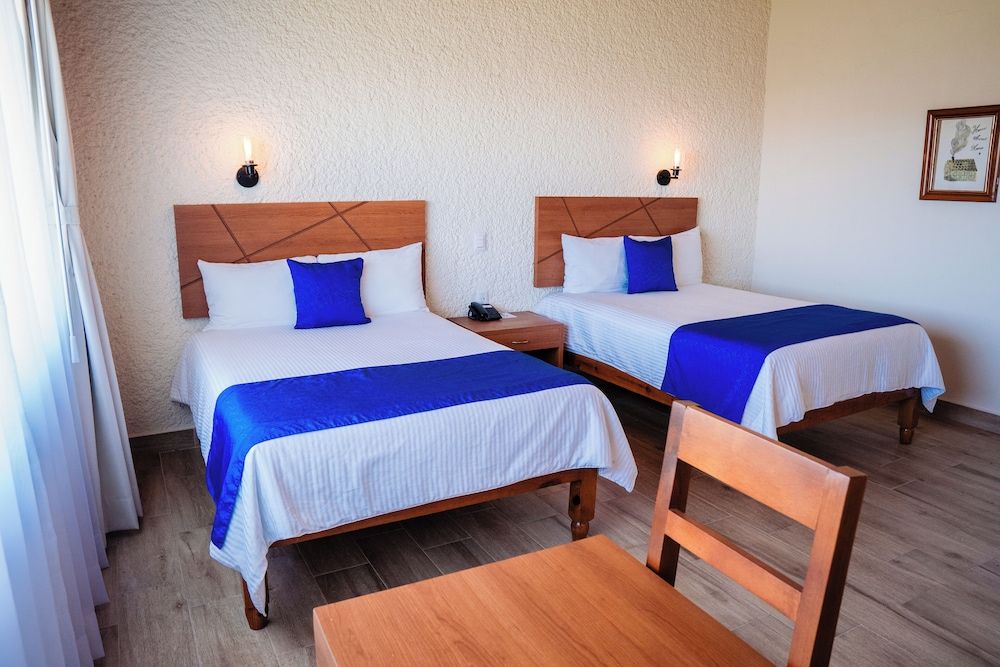 Hotel del Angel, Apizaco Standard Room, 2 Double Beds 5