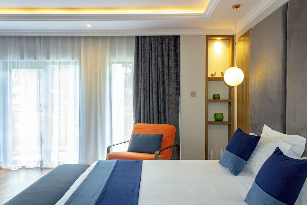 Alba Hotel Meru Presidential Room 2