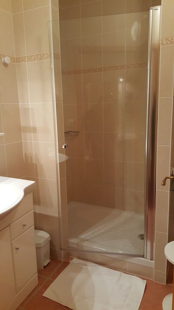 Twin Room, 2 Twin Beds