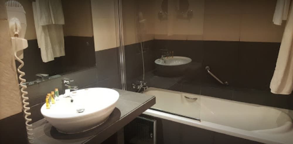 Eden Bel Abbés Standard Double Room 9