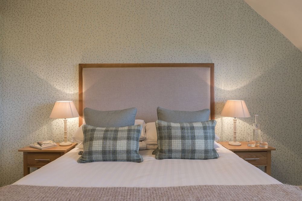 Beaulieu Hotel Double Room Single Use (Small) 2