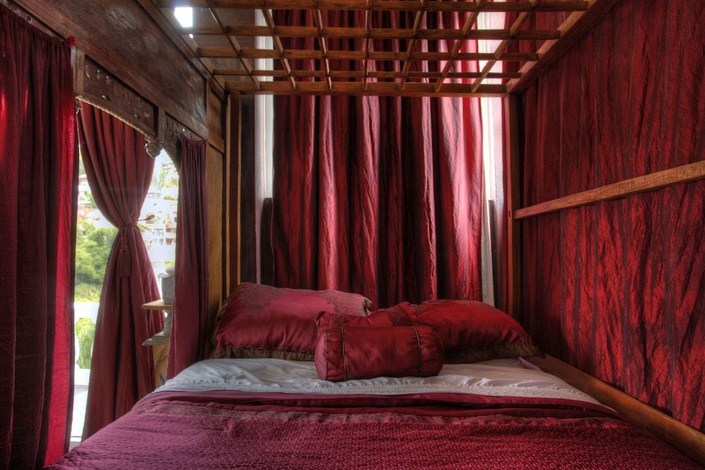 Rivera del Rio Boutique Hotel Scarlet Room