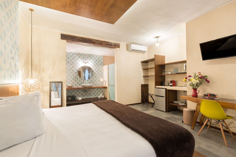 Quinta Margarita, Boho Chic Hotel Luxury Room 3