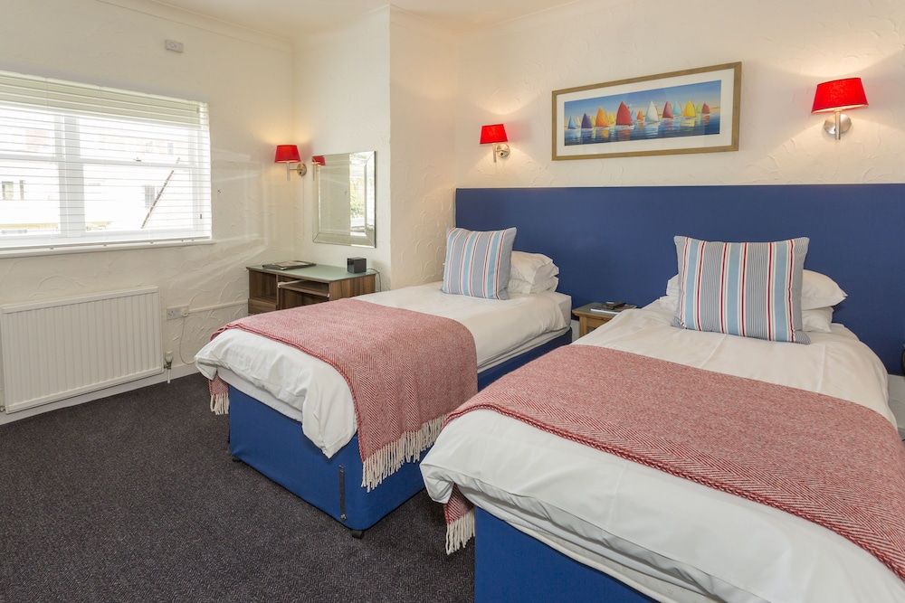 Beachcroft Hotel, BW Signature Collection Classic Room, 2 Twin Beds, Non Smoking