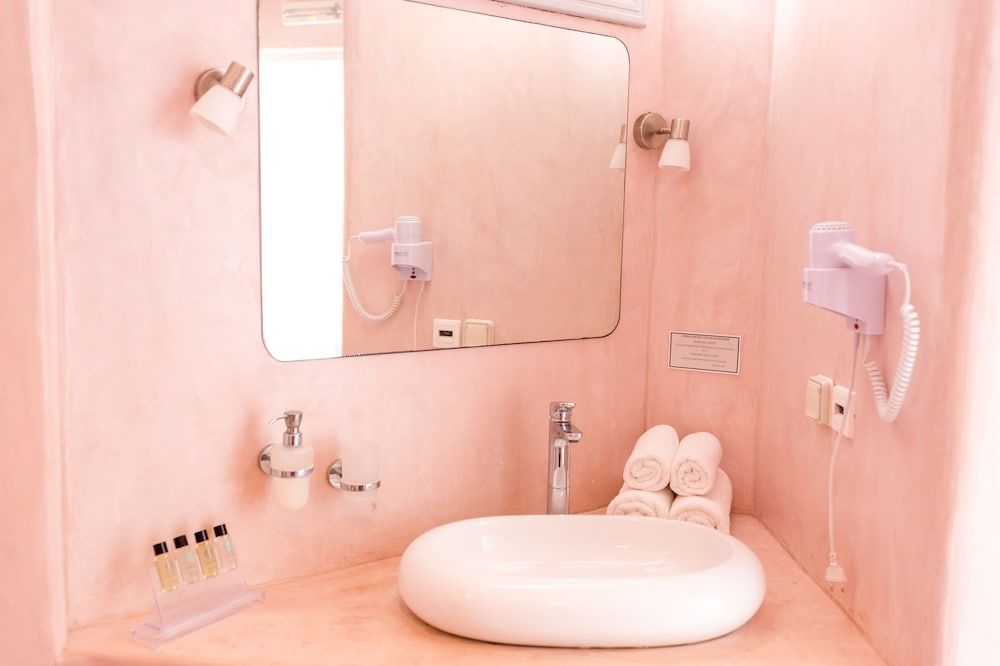 Dreaming View Suites Junior Suite, Sea View (Outdoor Heated Jetted Tub) 7